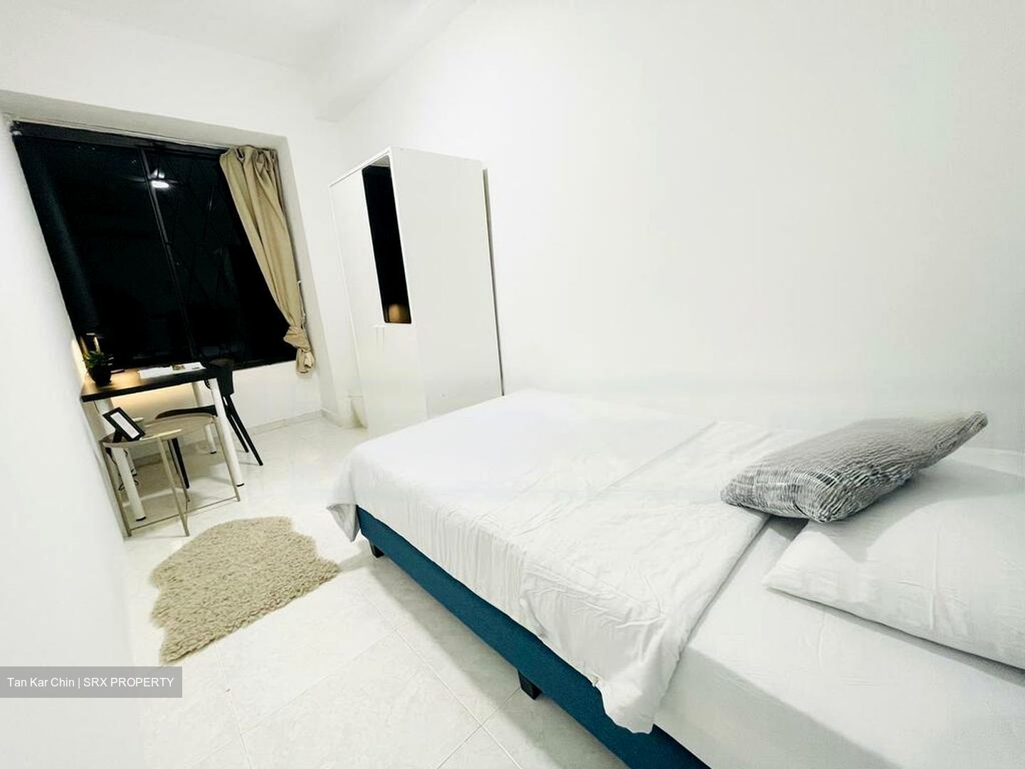 International Plaza (D2), Apartment #459818791